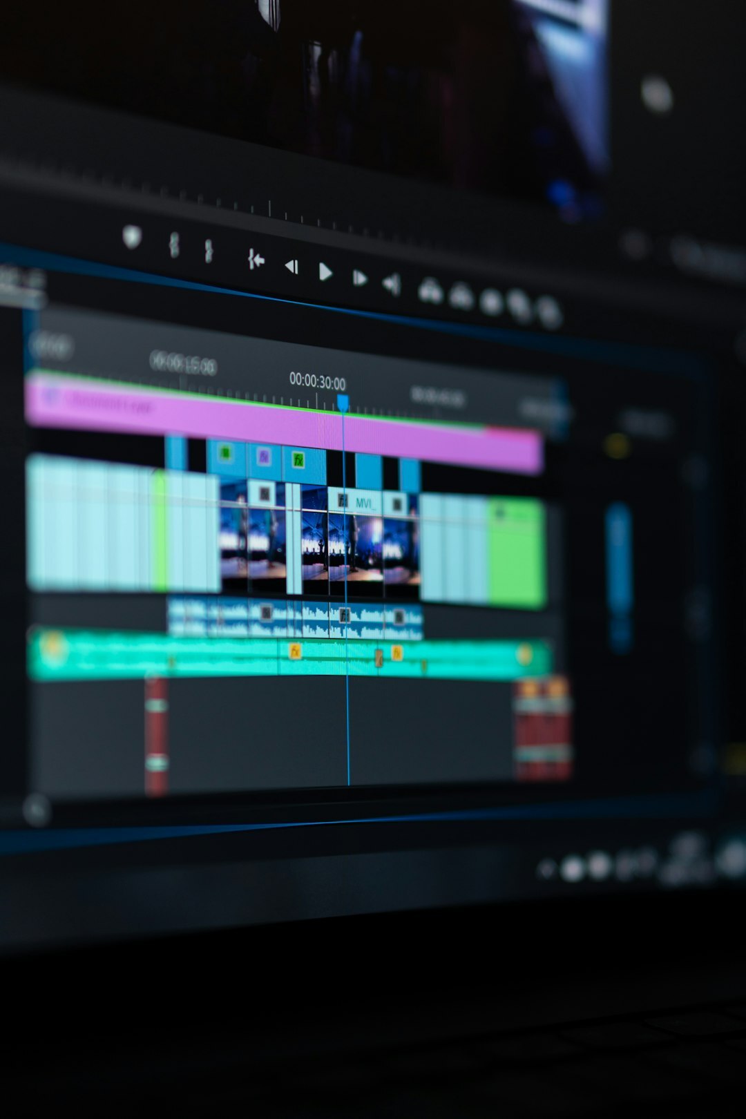 filmmaker editing video